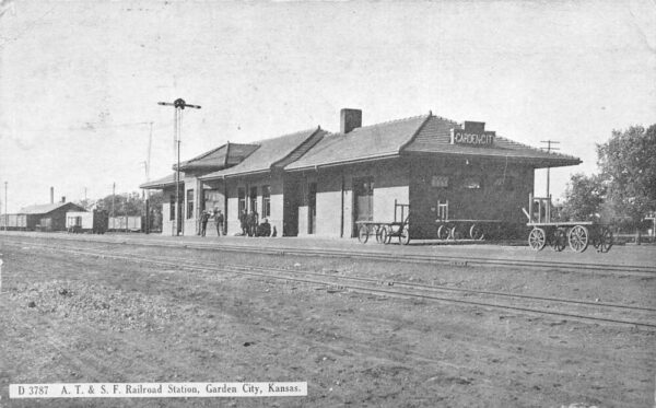 Garden City Kansas ATSF Railroad Train Station Depot Vintage Postcard AA92376