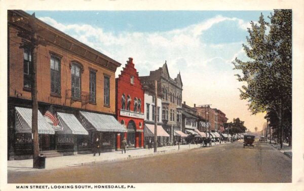 Honesdale Pennsylvania Main Street, Looking South, White Border, PC U21879