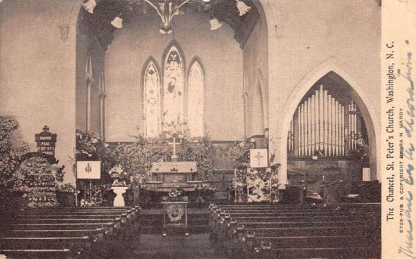 Washington DC St Peters Church The Chancel Vintage Postcard AA99312