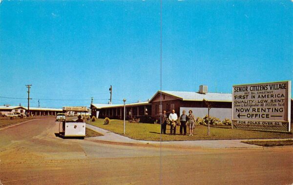 Fresno California Senior Citizens Village Vintage Postcard AA99621
