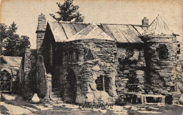 Voorheesville New York Bouckware Pottery Federalberg Workshop Postcard AA99801