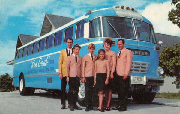 Yakima Washington Ken Gaub Evangelistic Association Gospel Bus Postcard AA99814