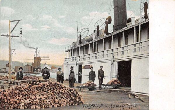 Houghton Michigan Loading Copper on Ship Steamer Vintage Postcard AA87418