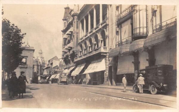 Montevideo Uruguay Street Scene Real Photo Vintage Postcard AA87834