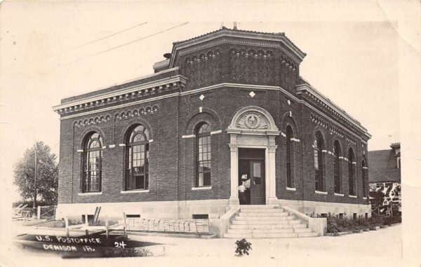 Denison Iowa Post Office Real Photo Vintage Postcard AA88800
