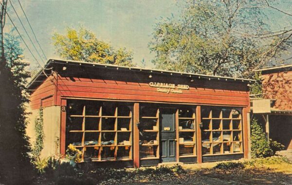 Saddle River New Jersey The Carriage Shed, Chrome, Vintage Postcard U20750