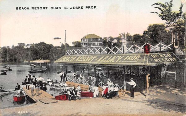 Okauchee Wisconsin Beach Resort Pavilion and Boat Dock Vintage Postcard AA89276