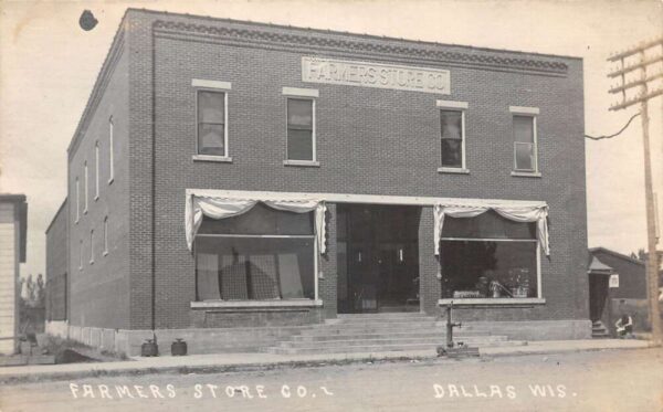 Dallas Wisconsin Farmers Store Co Real Photo Vintage Postcard AA89431