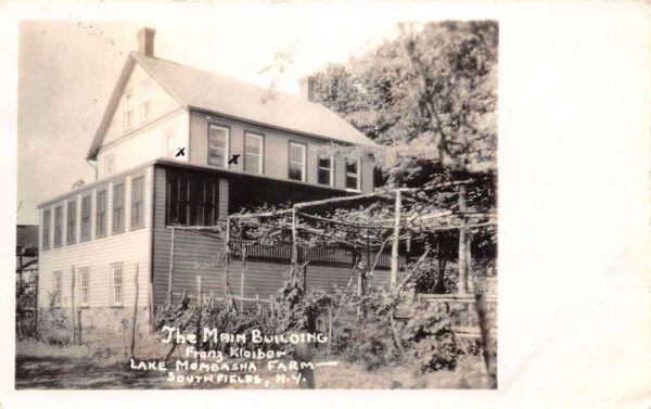 Southfields New York Lake Mombasha Farm Main Bldg Real Photo Postcard AA89446