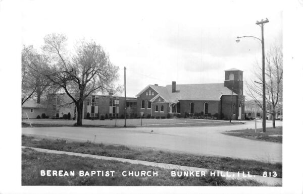 Bunker Hill Illinois Berean Baptist Church Side View Real Photo Postcard AA89467