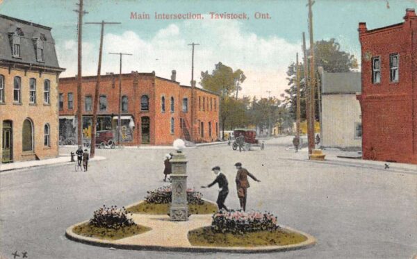 Tavistock Ontario Canada Street Scene Intersection Vintage Postcard AA89610
