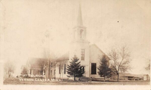 Vernon Center Minnesota Baptist Church Real Photo Vintage Postcard AA89826