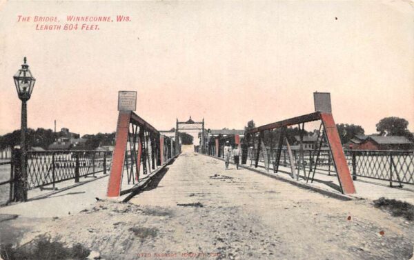 Winneconne Wisconsin Bridge Street Scene Vintage Postcard AA89854