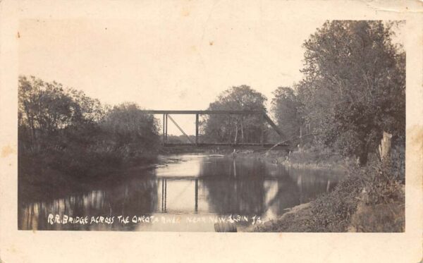 New Albin Iowa Railroad Bridge Across Oneota River, Vintage RPPC U21088