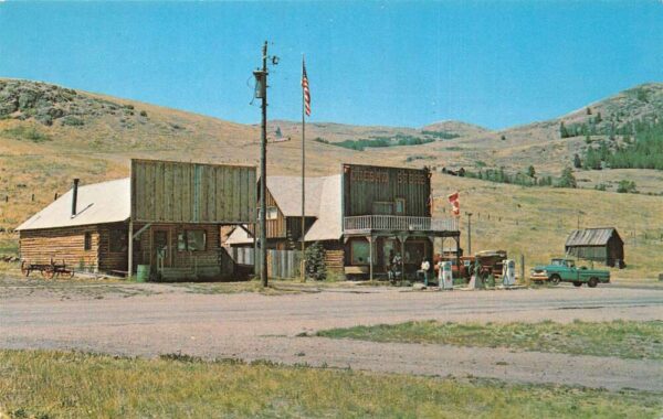 Chesaw Washington Gas Station General Store Street Scene Postcard AA100511
