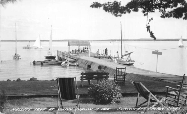 Topinabee Michigan Hotel Top-in-a-Bee Mullet Lake Pier Real Photo PC AA100631