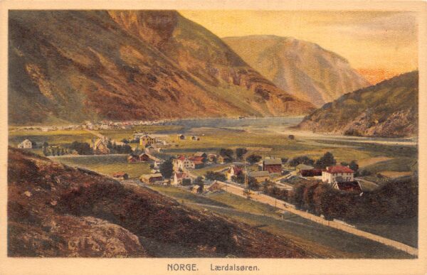 Laerdalsoren Norway Town View In Mountain Valley, Vintage Postcard U22989