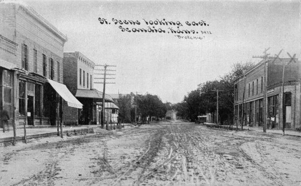 Scandia Kansas Street Scene Looking East, Vintage Postcard U23069
