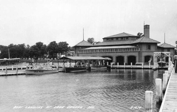 Lake Geneva Wisconsin Boat Landing Real Photo Vintage Postcard AA100673