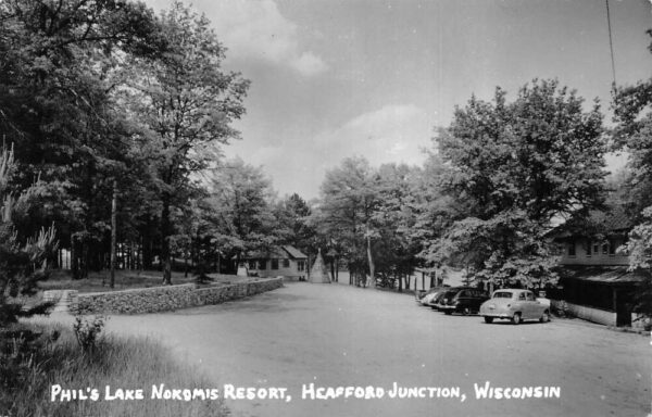 Heafford Junction Wisconsin Phil's Lake Nokomis Resort Real Photo PC AA100675