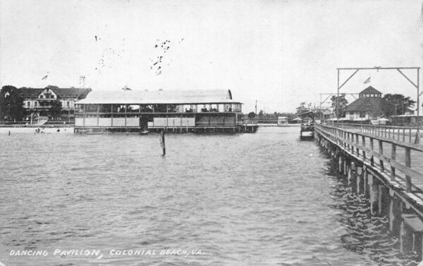 Colonial Beach Virginia Dancing Pavilion Pier Beach Scene Postcard AA100707