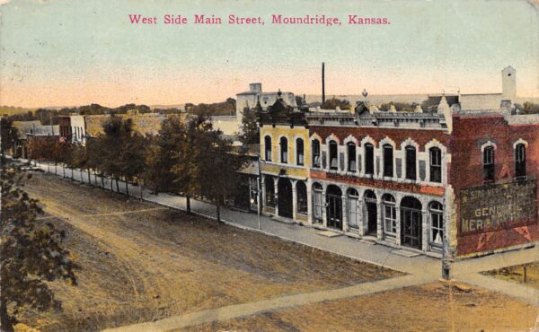 Moundridge Kansas West Side Main Street Vintage Postcard AA100732