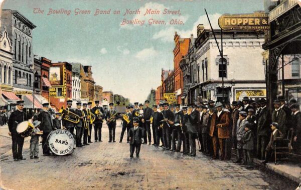 Bowling Green Ohio Main Street Bowling Green Military Band Postcard AA86641