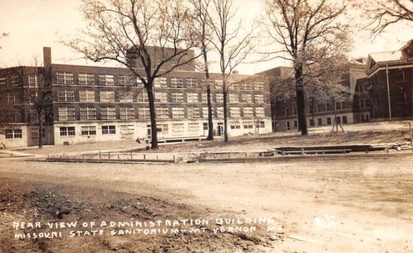 Vernon Missouri State Sanitorium Admin Bldg Real Photo Postcard AA86904