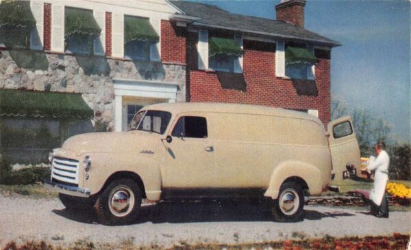 Gaithersburg Maryland King Motor Co GMC Panel Model Auto Ad Postcard AA87035