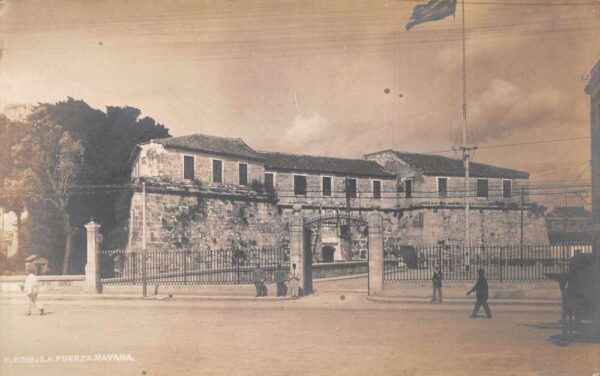 Habana Havana Cuba Castillo Castle Fort Real Photo Vintage Postcard AA87052