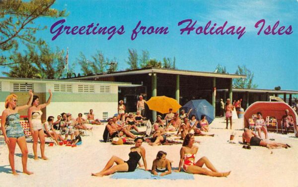 St. Petersburg Florida Greetings From Holiday Isles, Chrome, Vintage PC U20520