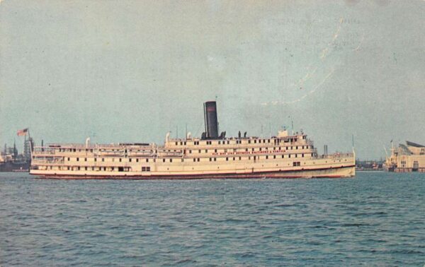 Baltimore Maryland Old Bay Line Steamer City of Norfolk Postcard AA101105