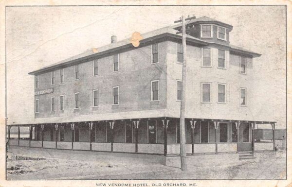 Old Orchard Maine New Vendome Hotel, B/W Lithograph, Vintage Postcard U23199