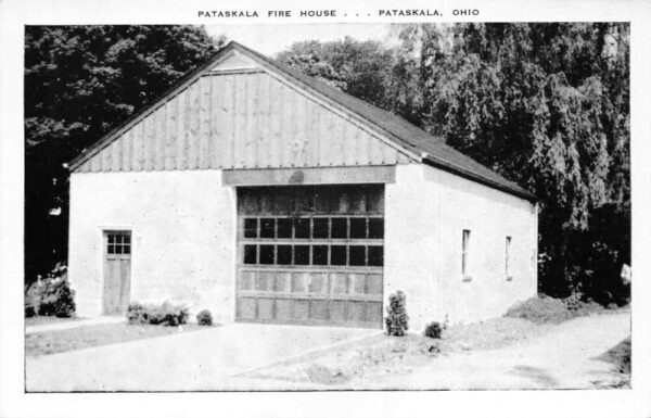 Pataskala Ohio Pataskala Fire House Vintage Postcard AA102308