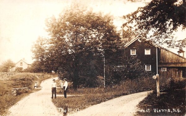 West Vienna New York The Mill, Real Photo, Vintage Postcard U23690