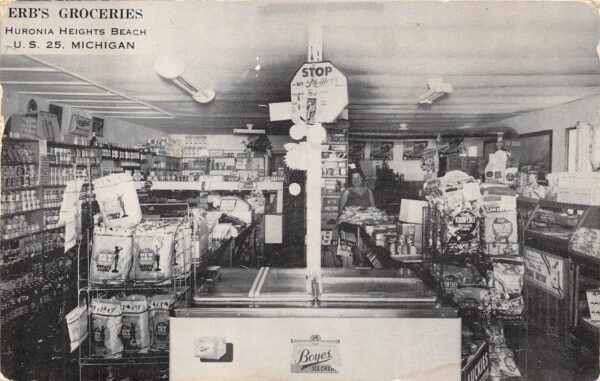 Huronia Heights Beach Michigan Erb's Groceries, 7-Up Sign, Vintage PC U23708