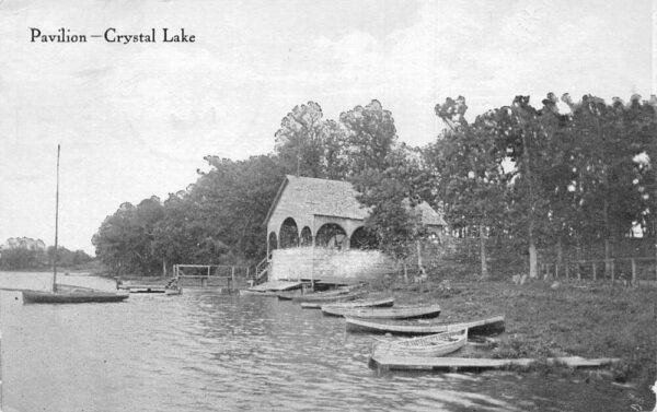 Crystal Lake Minnesota Pavilion and Boats on Beach Vintage Postcard AA102443