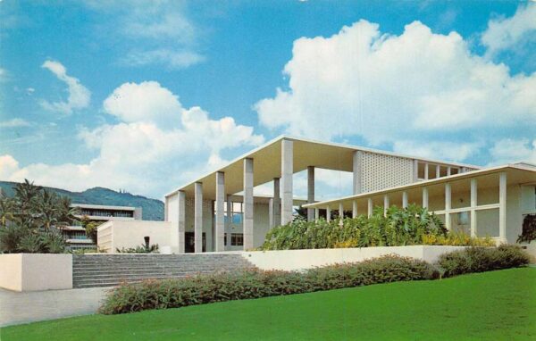 Honolulu Hawaii University Admin Bldg Bachman Hall Postcard AA86183