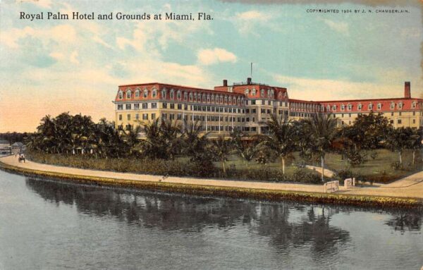 Miami Florida Royal Palm Hotel and Grounds Vintage Postcard AA86491