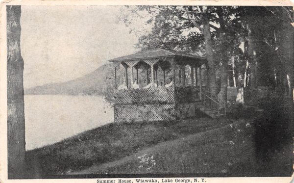 Lake George New York Summer House, Wiawaka, B/W Lithograph, Vintage PC U23922