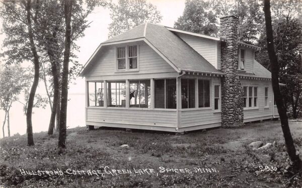 Spicer Minnesota Hillstrom's Cottage, Green Lake, Vintage RPPC U23928