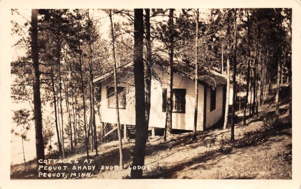 Pequot Minnesota Cottages At Pequot Shady Shore Lodge, Vintage RPPC U23961