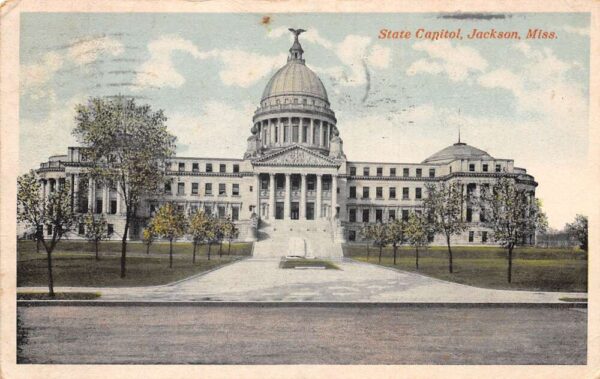 Jackson Mississippi State Capitol Front View Vintage Postcard AA102835