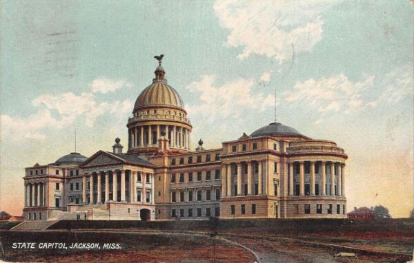 Jackson Mississippi State Capitol Side View Vintage Postcard AA102836