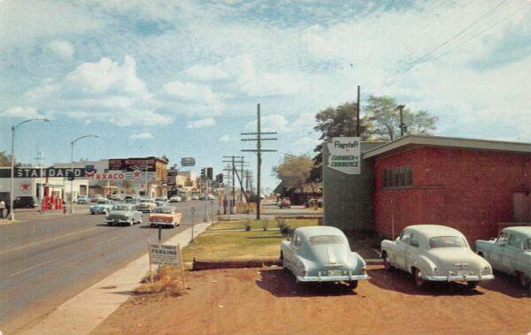 Flagstaff Arizona Route 66 Santa Fe Ave Vintage Postcard AA103224