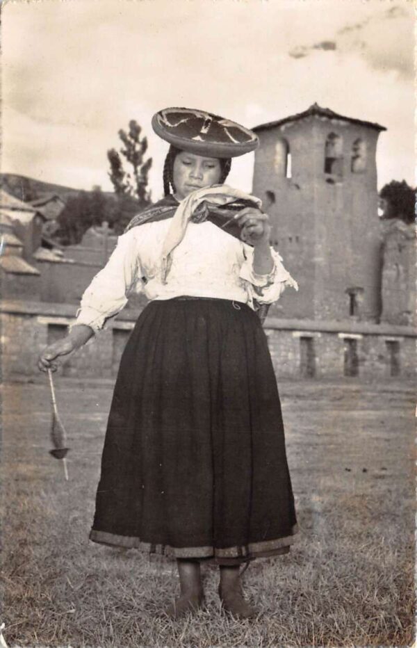 Chincheros Peru Woman Spinning Thread Real Photo Vintage Postcard AA103693