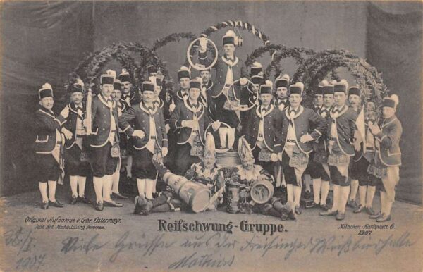 Munich Germany 1907 Reifschwung Gruppe Vintage Postcard AA86011