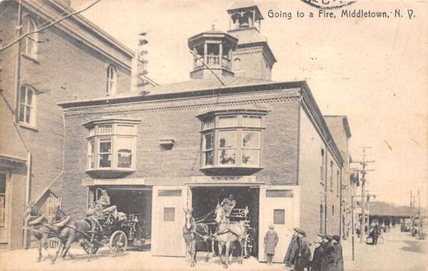 Middletown New York Going To A Fire, Horse Drawn Fire Engines, Vintage PC U19892