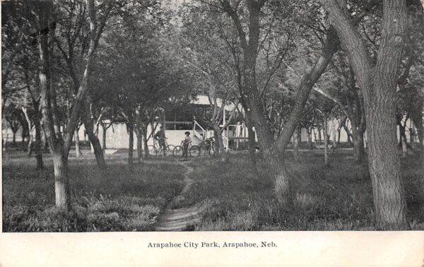 Arapahoe Nebraska Arapahoe City Park, B/W Lithograph, Vintage Postcard U20018