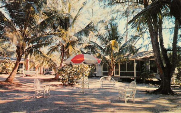 Captiva Sanibel Islands Florida Tween Waters Inn Cottages Postcard AA103856